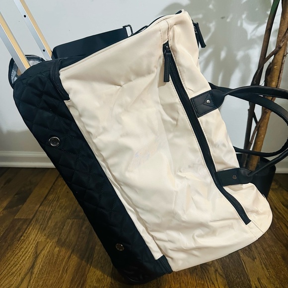 ETRONIK Rolling Duffle Bag with Wheels, Sz: 21 Inch - NWT - Picture 4 of 16